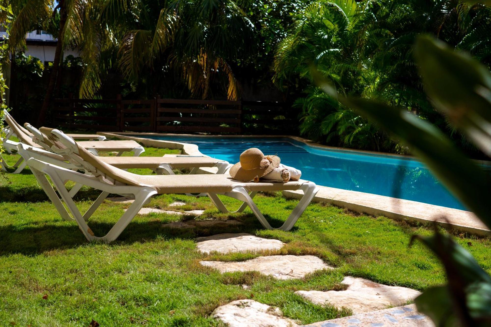 Hotel Posada Sian Kaan Playa Del Carmen Buitenkant foto