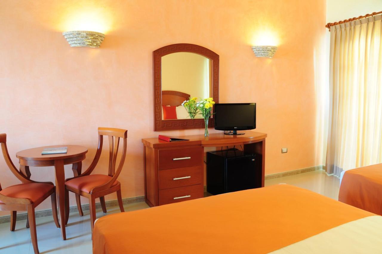Hotel Posada Sian Kaan Playa Del Carmen Buitenkant foto